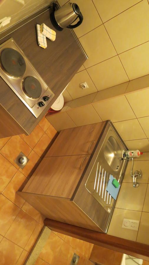 Oaza Hotell Petrovac Exteriör bild